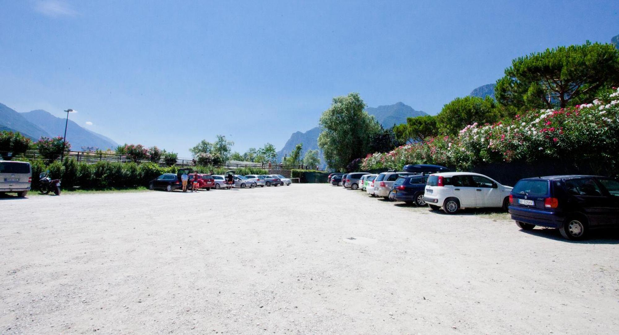 La Casa Di Lavinia Apartment Torbole Sul Garda Luaran gambar